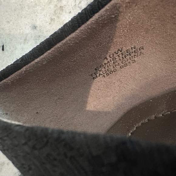 Easy Spirit classic round toe pump Sz 10W - Picture 9 of 10